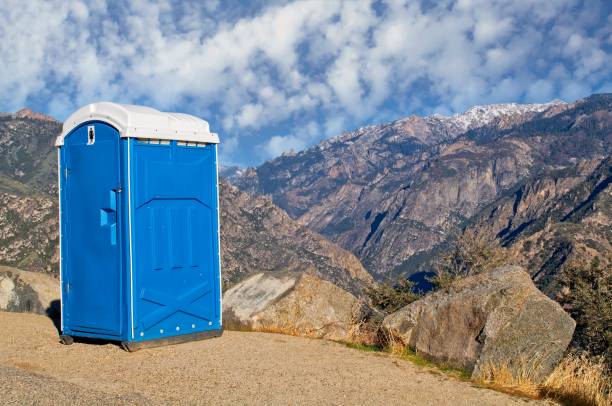 Best Emergency porta potty rental  in Auburn Lake Trails, CA